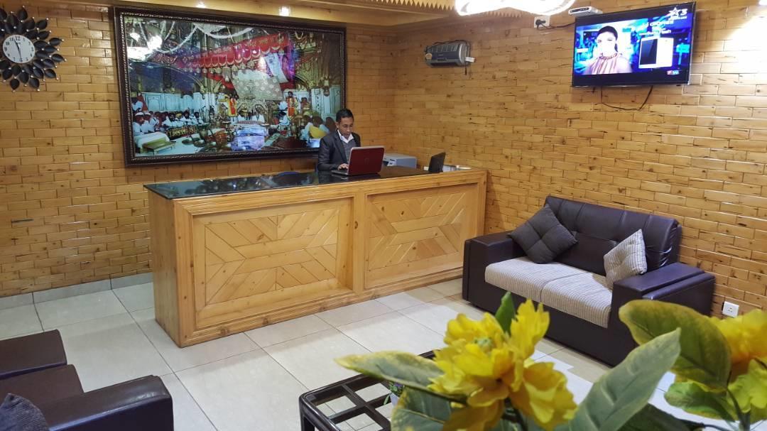 Hotel Kayanat Dalhousie Buitenkant foto
